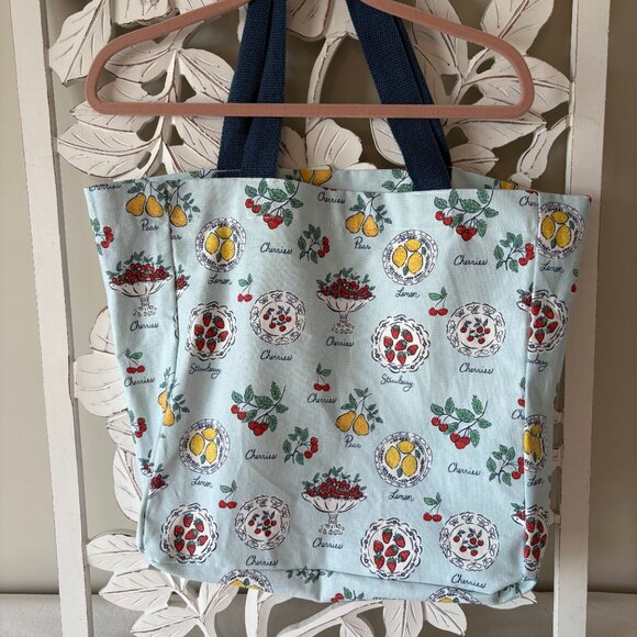 Maison Cherie Whimsical Fruit Reusable Tote - NWT - Picture 4 of 9
